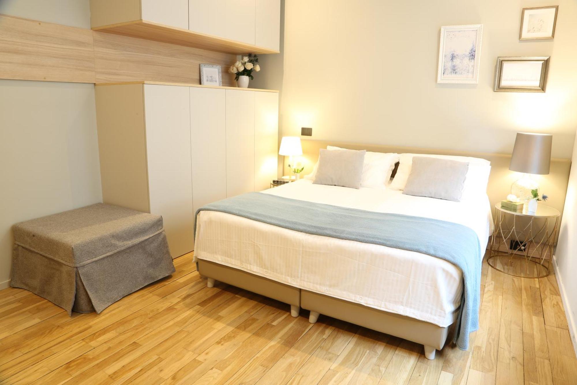 Meyland Suites Centro Milan Exterior photo